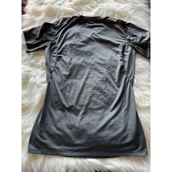 Nike Pro Fitted Short Sleeve Top Gray Color Size Small - Picture 2 of 7